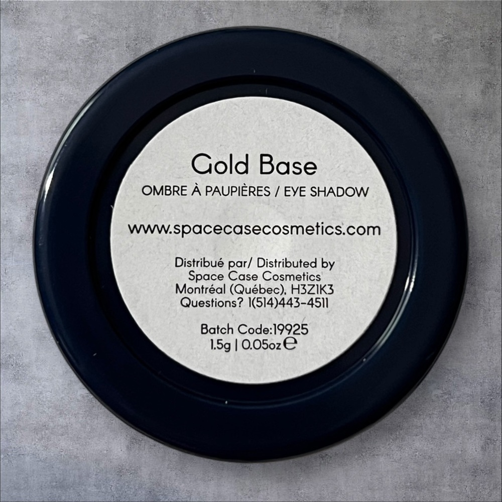 Space Case Cosmetics Eye Shadow, “Gold Base” - Picture 5 of 5